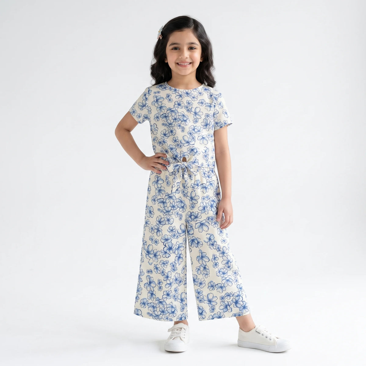 Blue Spring Blossom Skate Fish - Girls