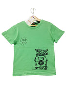 Guitar With Jeep Parrot T-Shirt Boys