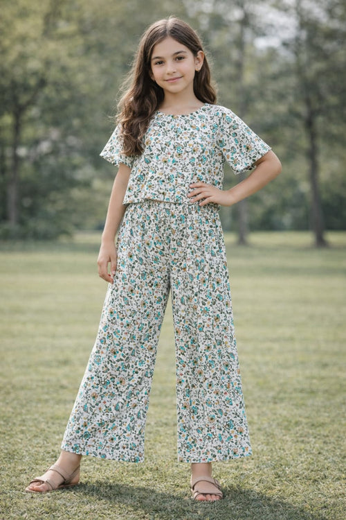 Blue Wild Flowers Set White Skate Fish- Girls