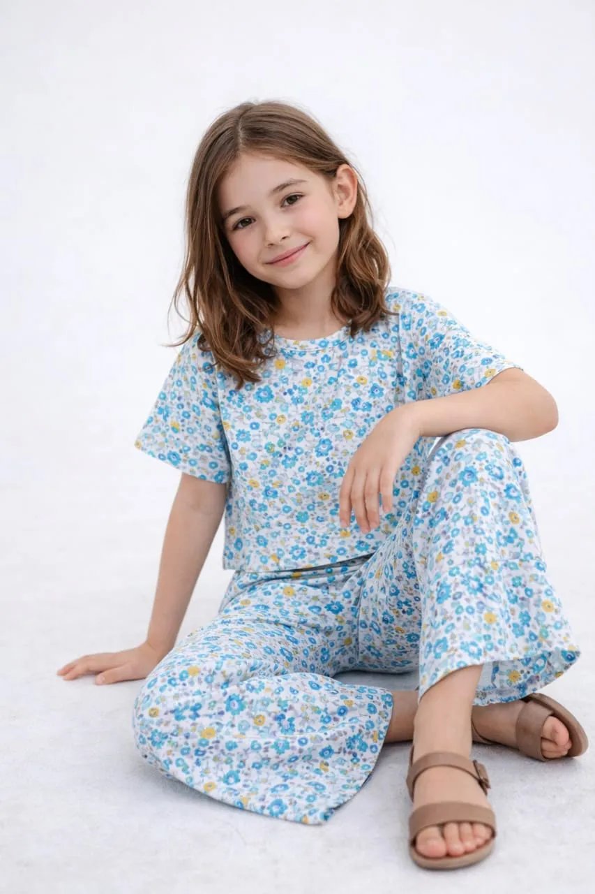 Sky Floral White Skate Fish- Girls