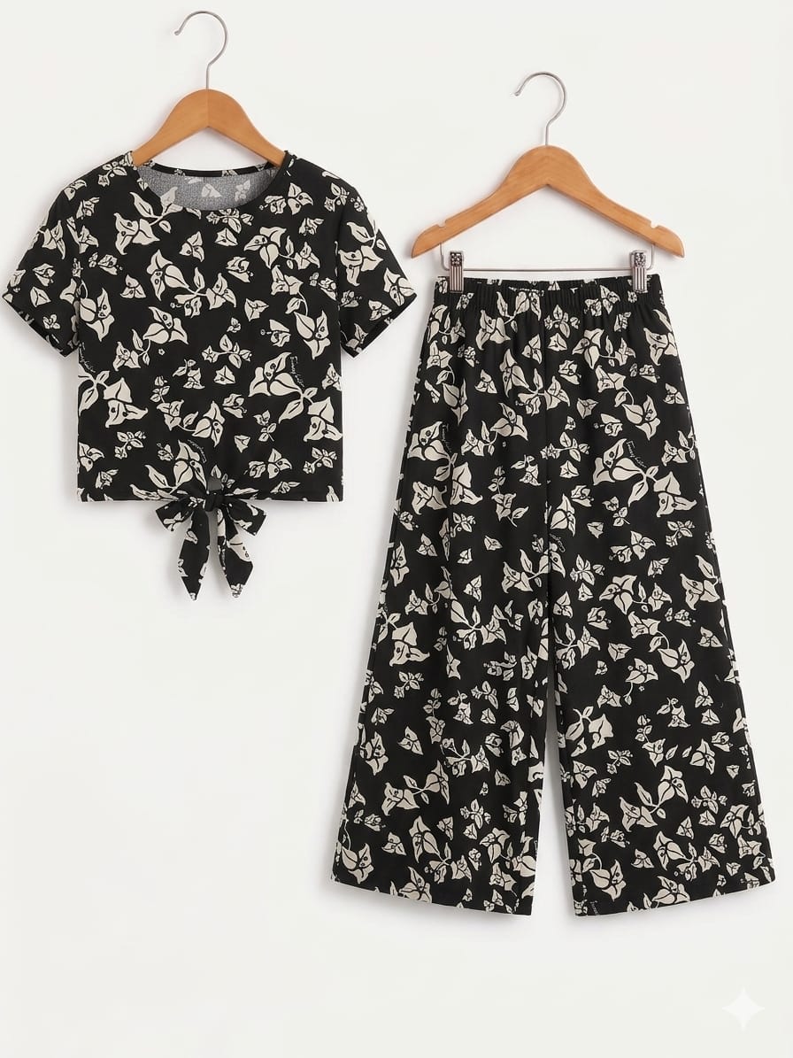 White Flowers Petal Print Black Skate Fish- Girls