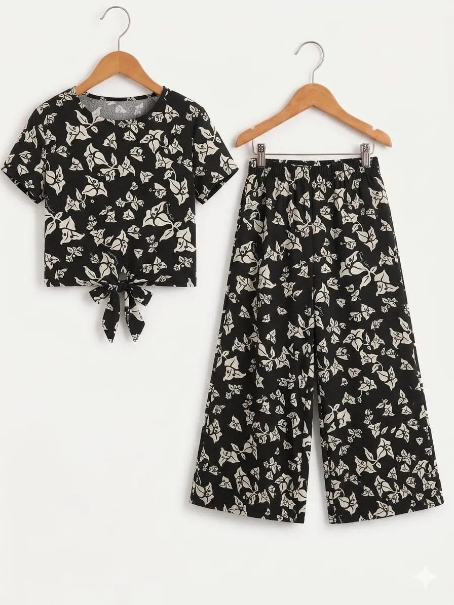 White Flowers Petal Print Black Skate Fish- Girls