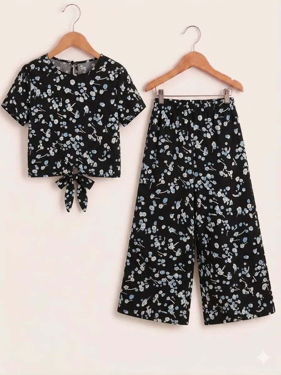 Blue Sun Flowers Print Black Skate Fish- Girls