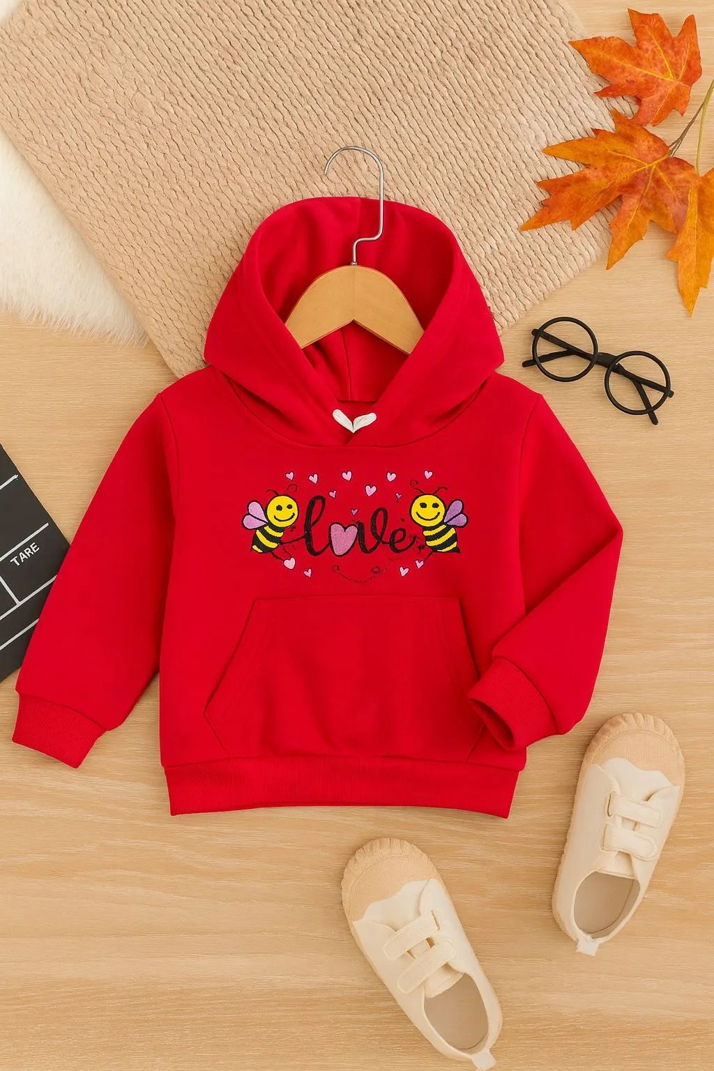 Bee heart love red hoodie- Girls(R-123)